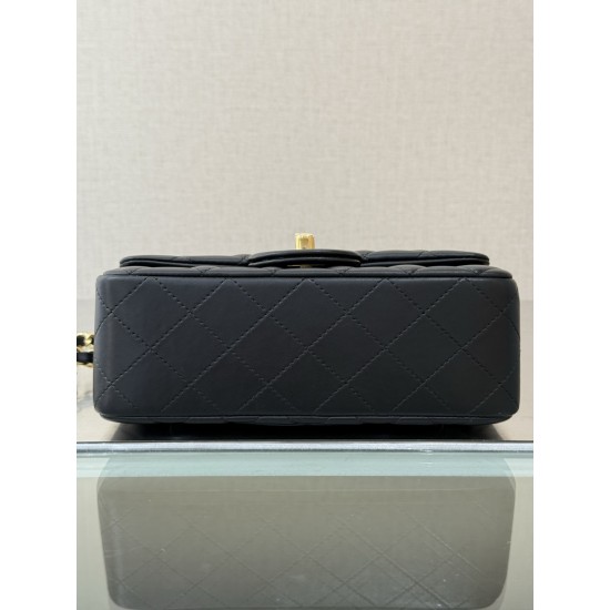 CHANEL FLAP BAG