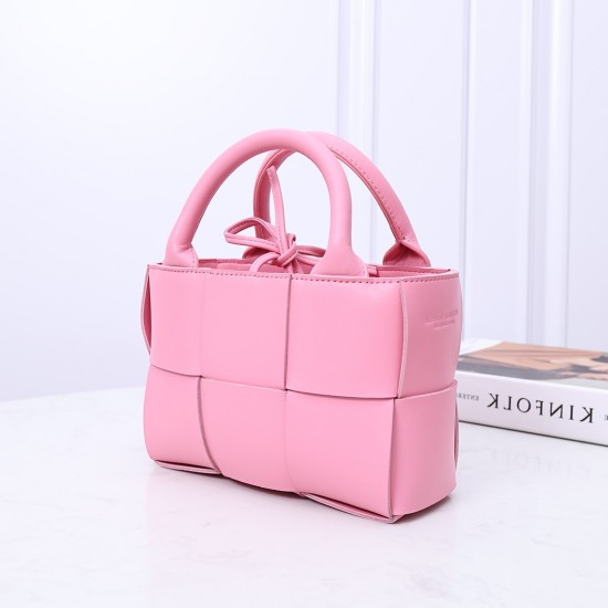 Bottega Veneta Tote