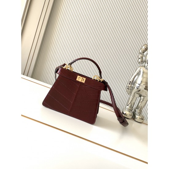 FENDI Peekaboo