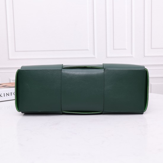 Bottega Veneta Tote