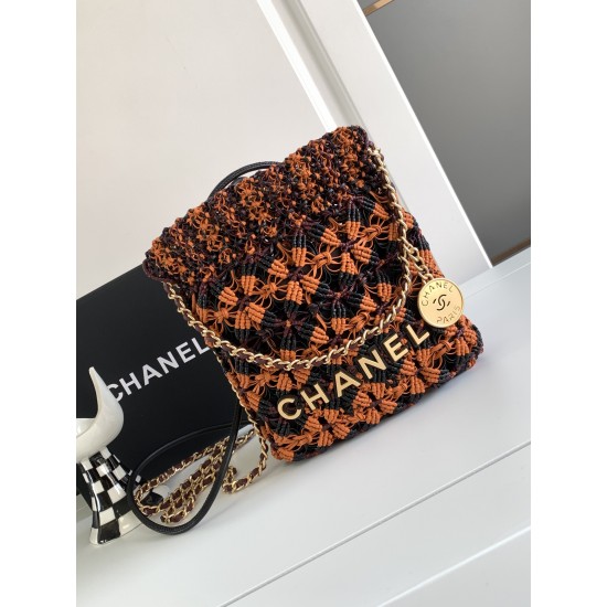 CHANEL 22 Bag