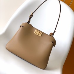 FENDI Peekaboo
