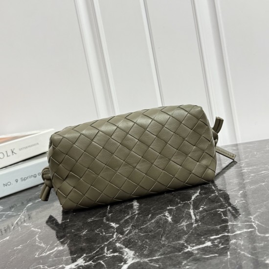 Bottega Veneta Loop