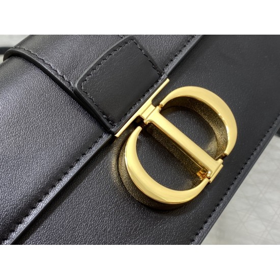 Dior Montaigne