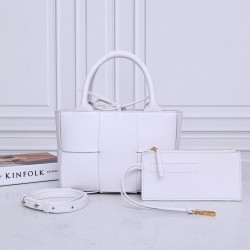 Bottega Veneta Tote