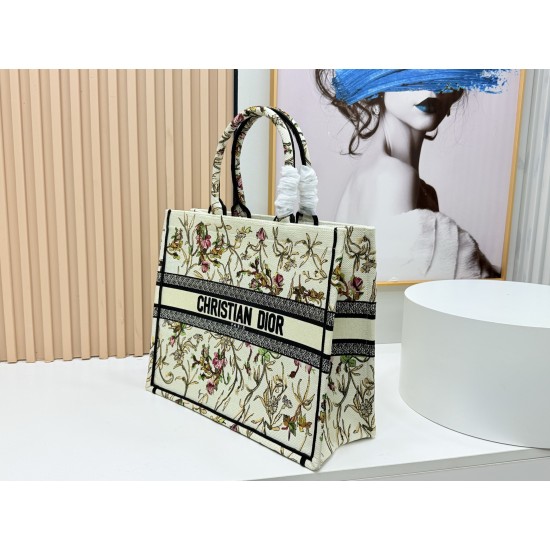 Dior Book Tote