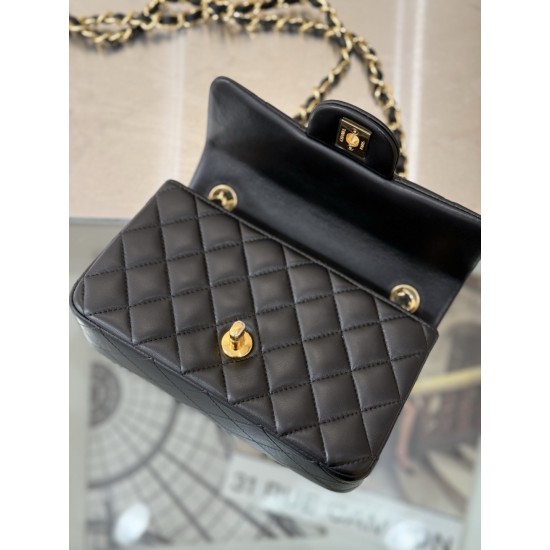 CHANEL FLAP BAG