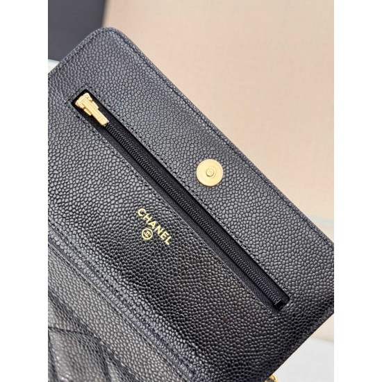 CHANEL WOC
