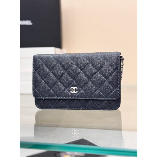CHANEL WOC