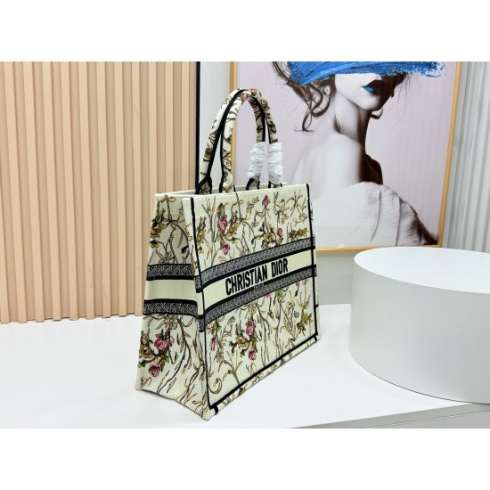 Dior Book Tote