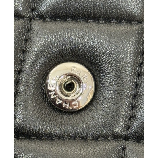 CHANEL FLAP BAG