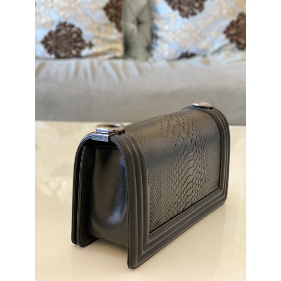 CHANEL BOY BAG