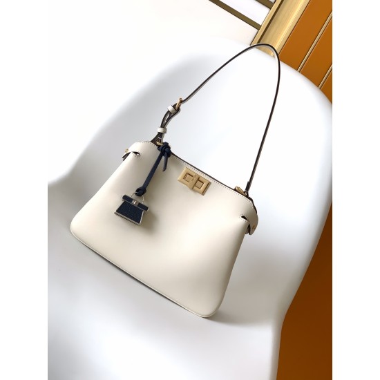 FENDI Peekaboo