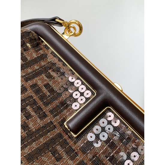 FENDI Fendi First