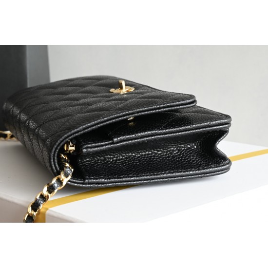 CHANEL WOC