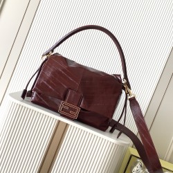 FENDI Baguette