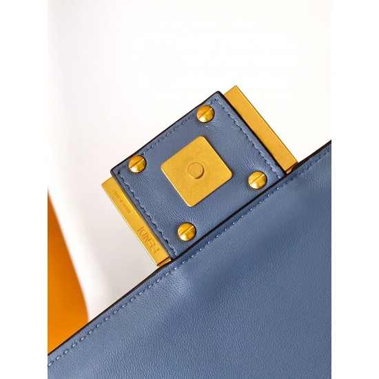 FENDI Baguette
