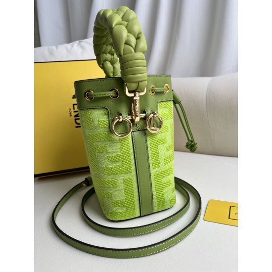 FENDI Bucket Bags