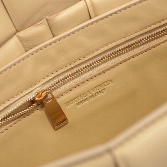 Bottega Veneta Pouch