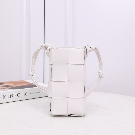 Bottega Veneta More
