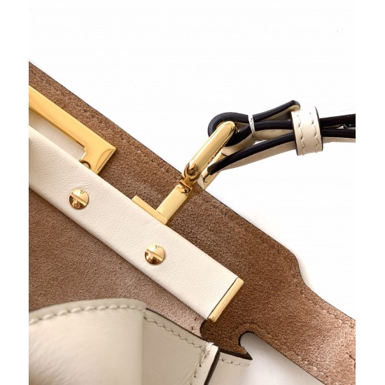 FENDI Peekaboo
