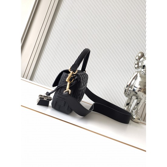 FENDI Baguette