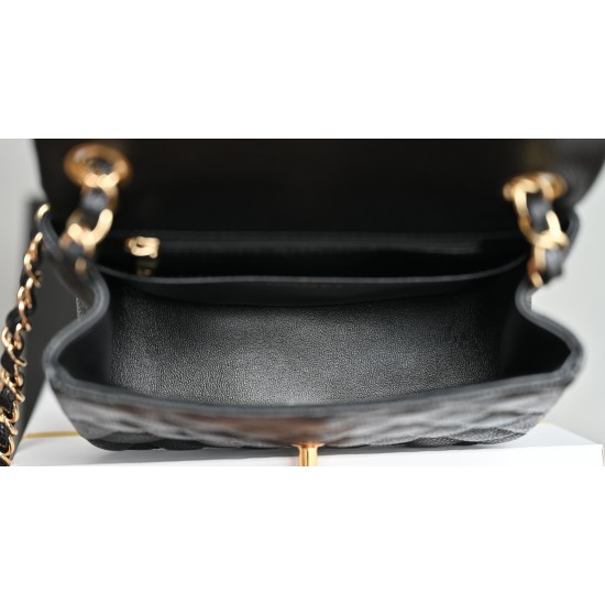 CHANEL FLAP BAG