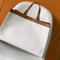 FENDI Tote Bags