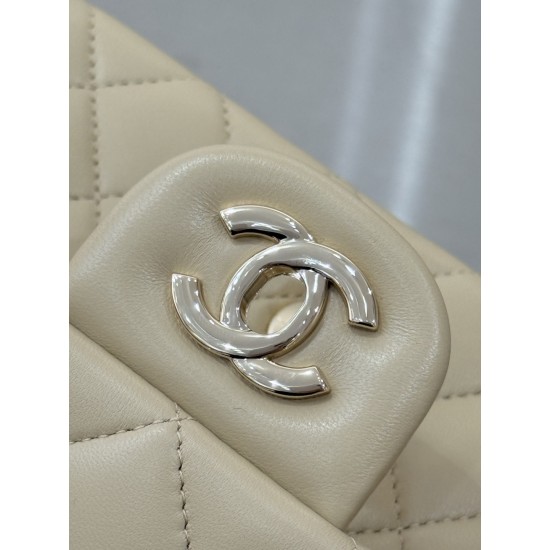 CHANEL FLAP BAG
