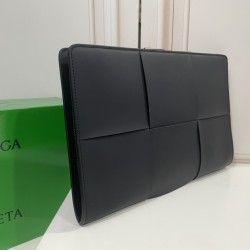 Bottega Veneta More