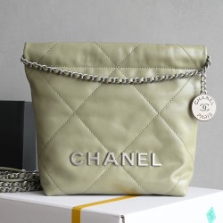 CHANEL 22 Bag
