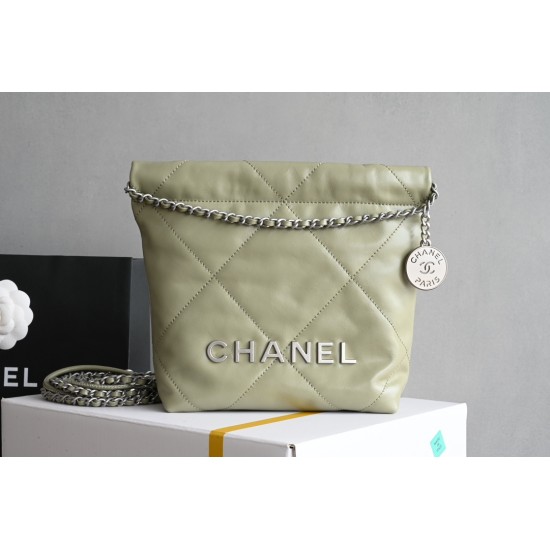 CHANEL 22 Bag
