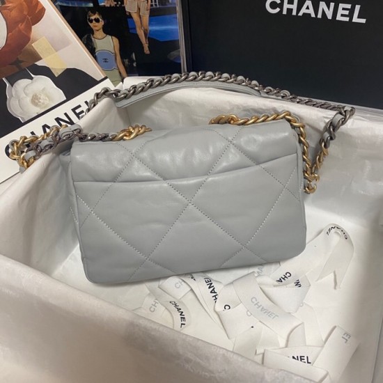 CHANEL 19 BAG