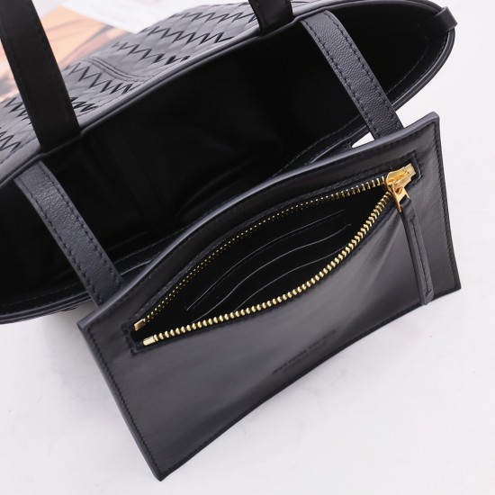Bottega Veneta Tote