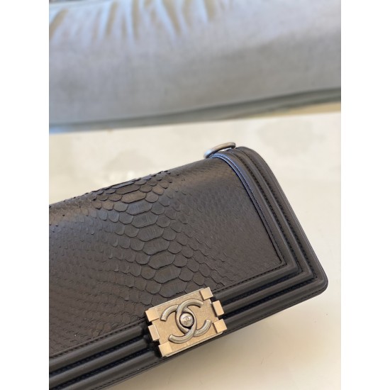CHANEL BOY BAG