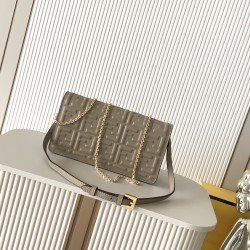 FENDI Baguette