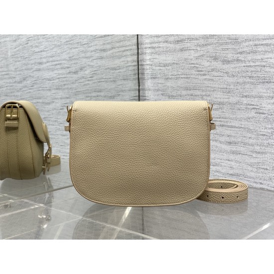 Dior Bobby