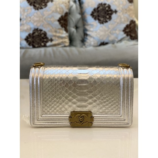 CHANEL BOY BAG