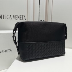 Bottega Veneta More