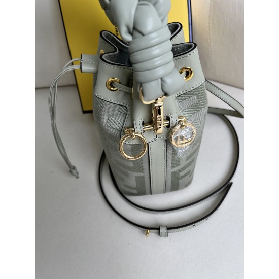 FENDI Bucket Bags