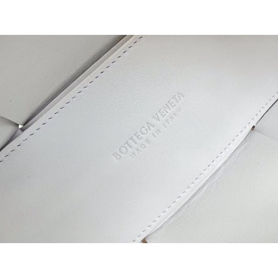 Bottega Veneta Tote