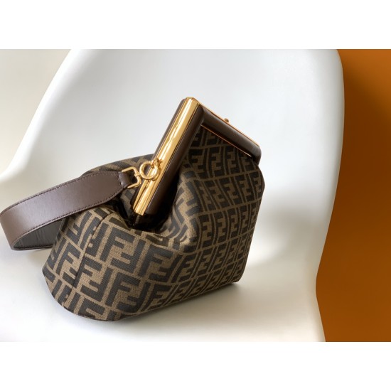 FENDI Fendi First