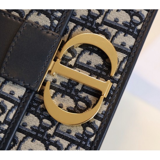Dior Montaigne