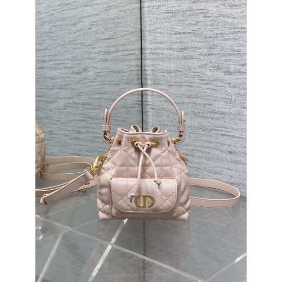 Dior Caro