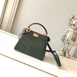 FENDI Peekaboo