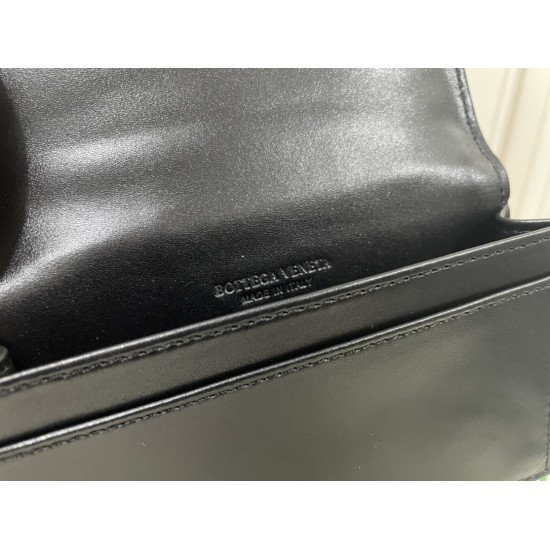 Bottega Veneta Wallet
