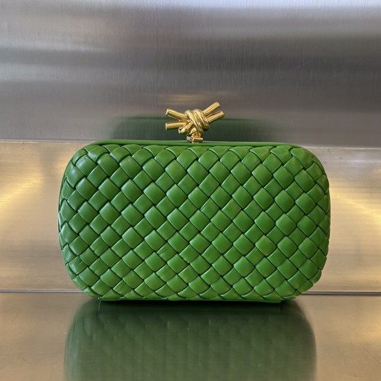 Bottega Veneta More