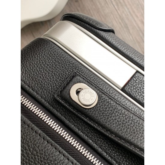 HERMÈS Suitcase
