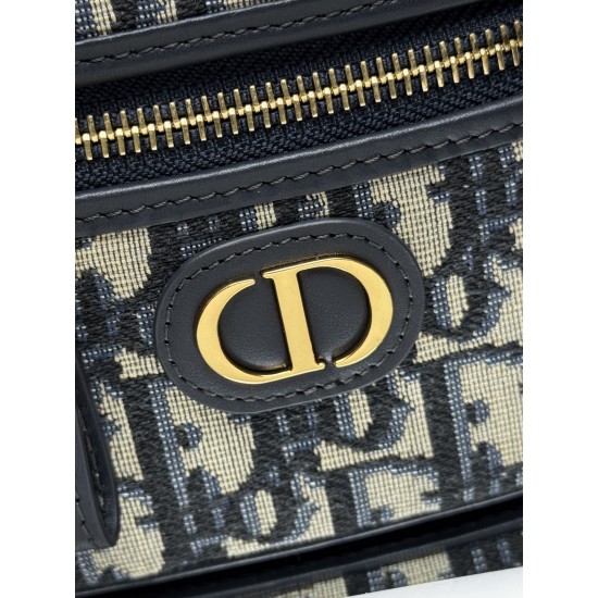 Dior Montaigne