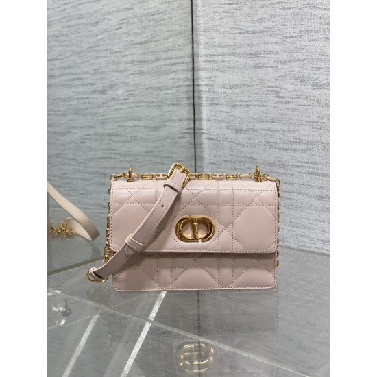 Dior Caro